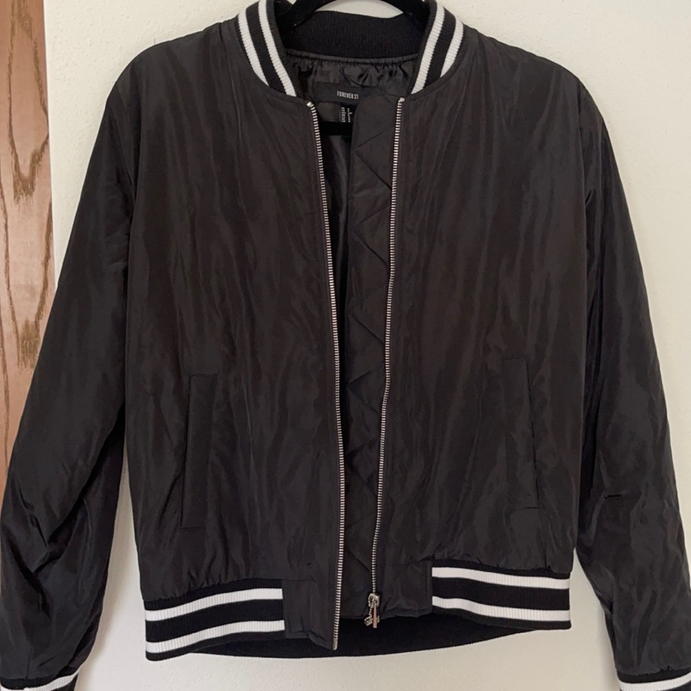 Bomber jacket